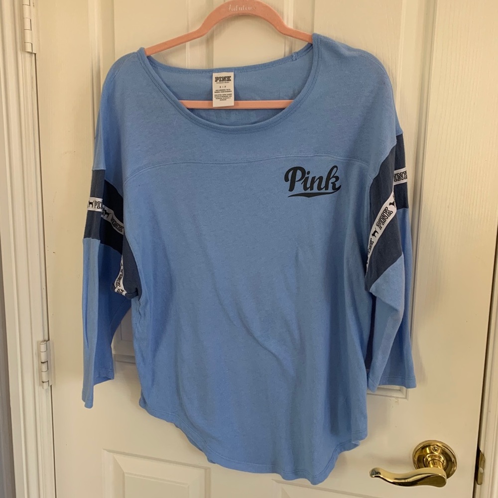 VS Pink top